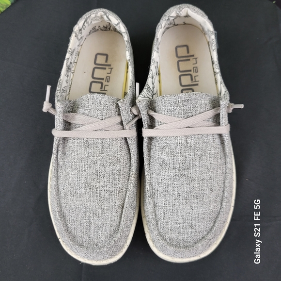 Hey Dude Wendy Linen Iron Size 7